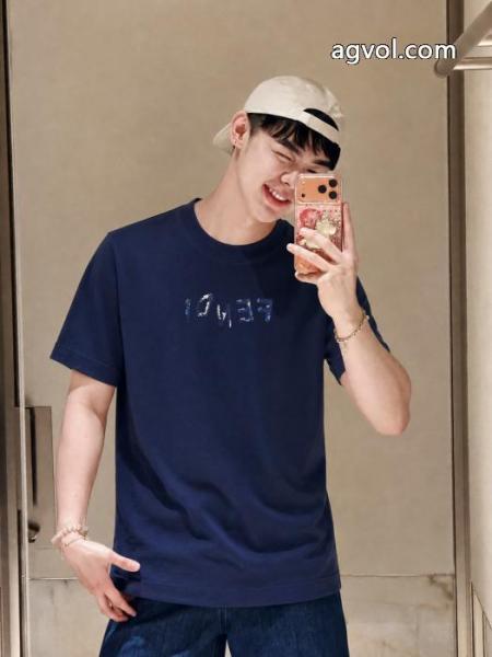 FENDI大特価 質感に満足 一番人気半袖Tシャツブランド 品 コピー 5 