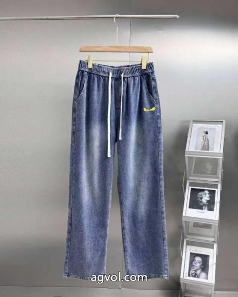 注目作品 お買得セール オシャレさんお勧め!FENDIジーンズコピー ブランド 販売 3