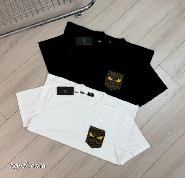 スーパーコピー2026半袖Tシャツ新作限定大人でお上品 お気に入り 最新商品即完売必至FENDI 3