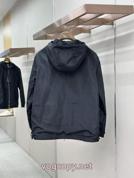 ジャケットFENDIブランド コピー 品肌触り最高 韓国の人気 気要チェック 2