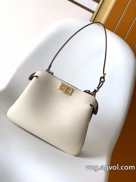 バッグブランド フェイク2026限定モデル VIP 先行セール2026年夏 超カッコイイFENDI.. 0