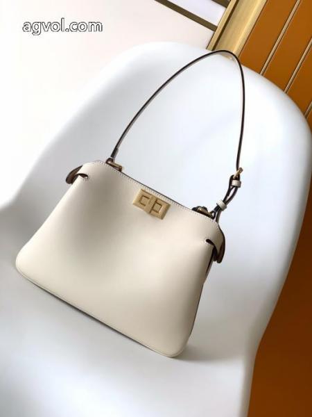 バッグブランド フェイク2026限定モデル VIP 先行セール2026年夏 超カッコイイFENDI.. 1