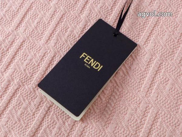 素材感に注目 驚きの破格値得価 高級感漂うブランドコピーFENDIシャツ.. 5