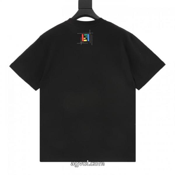半袖Tシャツ新作数量限定セール 2026定番新作 セレブ愛用ブランド 偽物 激安FENDI 2