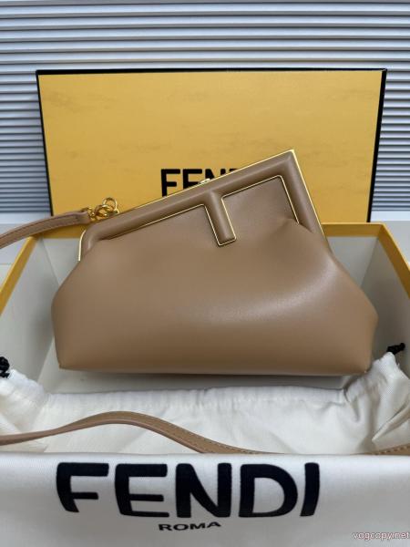 フェンディバッグスーパー コピー 通販 優良最前線新作 送料関税込 ファション性の高い. 0