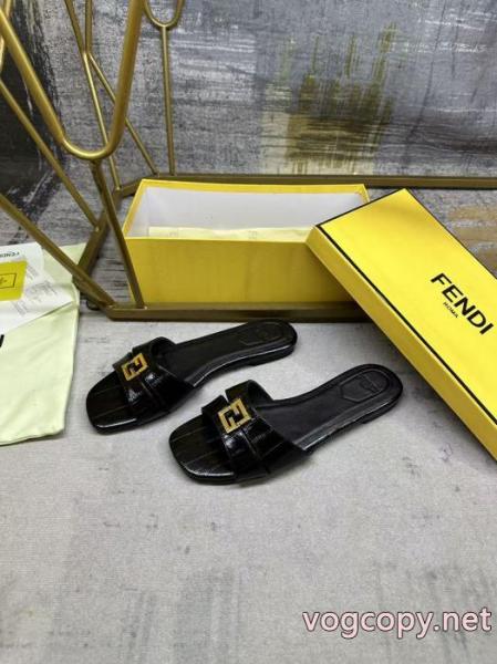 新入荷アイテムの通販 2026年2026最旬トレンド 超激得正規品スリッパFENDIブランド フェイク. 2