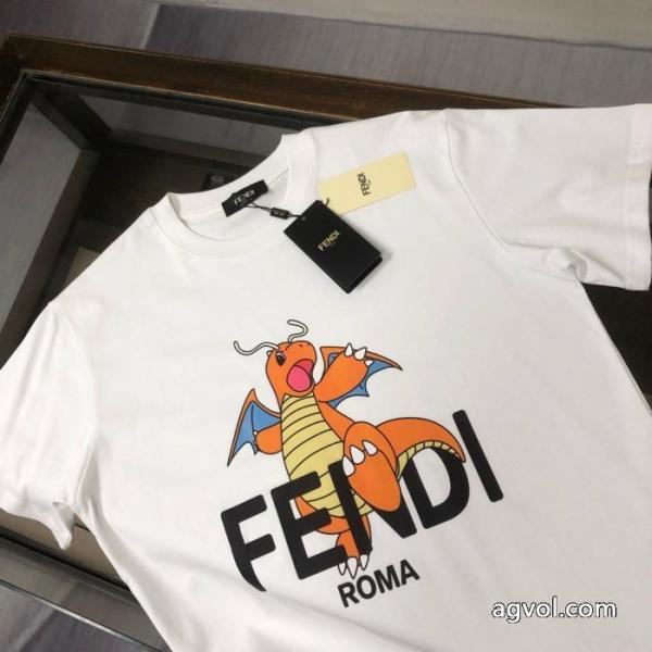 大人気の冬季限定発売中 男女共用 爆買い品質保証TシャツFENDIブランドスーパーコピー2026. 3