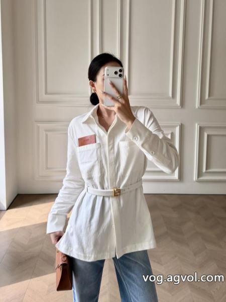 FENDI激安 ブランド数量限定版人気アイテム シンプルなデザイン 人気セールHOTシャツ. 0