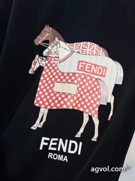 上品スタイル 完売間近 多機能スーパー コピー 通販 優良フェンディTシャツ. 5