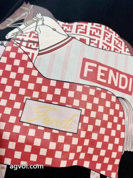 上品スタイル 完売間近 多機能スーパー コピー 通販 優良フェンディTシャツ. 6