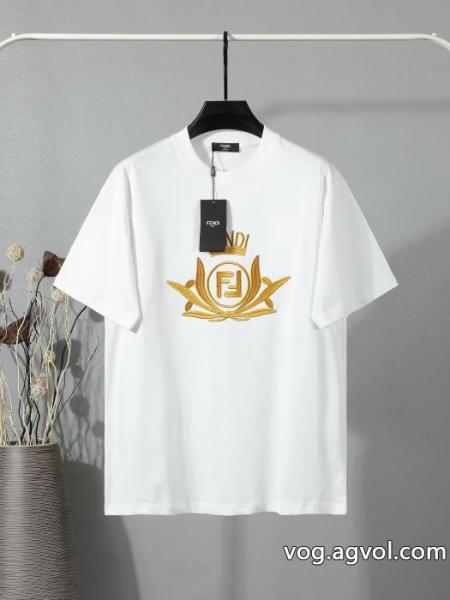 Tシャツ偽 ブランド 通販フェンディ定番モデル 便利なアイテム！ 幅広いシーン. 0 