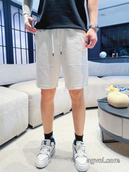コピー 商品 通販スラックス肌触り最高 海外直送 お洒落に魅せるFENDI. 2