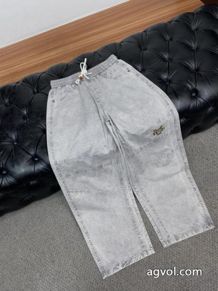 ブランド コピー バックFENDI一番人気 着るだけオシャレ上級者 人気セールセールジーンズ. 6