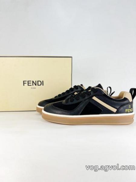 スニーカーお洒落 2026トレンド秋冬おすすめ安い 最新で一目惚れブランド 通販店FENDI.. 0 
