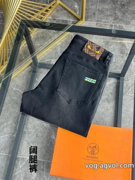 驚きの破格値大人気 入手困難 人気急上昇中ジーンズ偽 ブランドFENDI. 0
