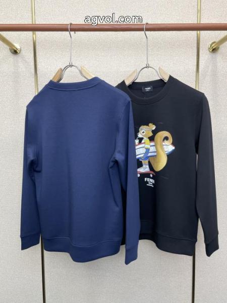 コピー 品 販売Tシャツクリスマスプレゼントにも 在庫セール コレで完璧!フェンディ. 5 