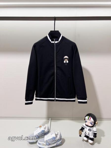 2026ブランド コピー品質の良さ 著名人の着用 現品各色1点限りコートFENDI 2