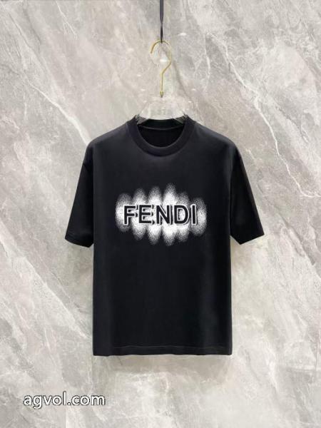 数量限定販売 絶対オススメ,再入荷アイテム偽物 通販 FENDI半袖Tシャツ 1