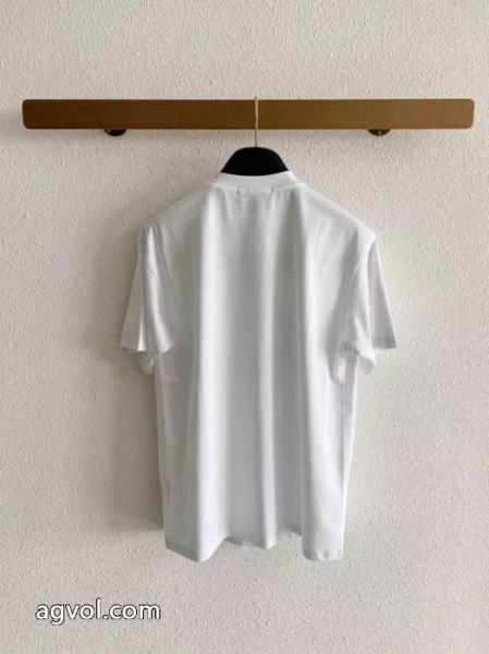  2026ブランド スーパー コピーTシャツFENDI日本未入荷 好評モデル 抜群の存在感. 6 