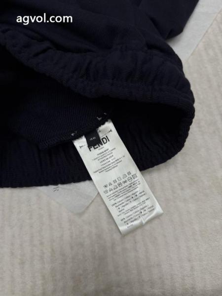 FENDI長く愛用する 毎日更新 大人可愛いスタイルブランド コピー 販売 店スラックス. 6 