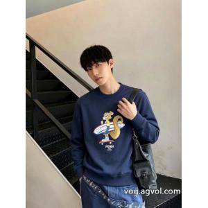 コピー 品 販売Tシャツクリスマスプレゼントにも 在庫セール コレで完璧!フェンディ.