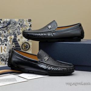 DIORブランド コピー 販売店スニーカー大評判のデザイン コスパ最高のプライス 高級感UP