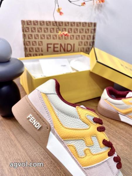 FENDI新入荷アイテムの通販 NEW大変素敵 毎日安い値ブランド新作偽 ブランド 販売スニーカー. 5