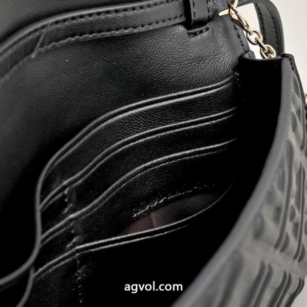 バッグ今季話題の一級品 SALE特価 人気売れ筋商品 2026ブランド コピーFENDI.. 4