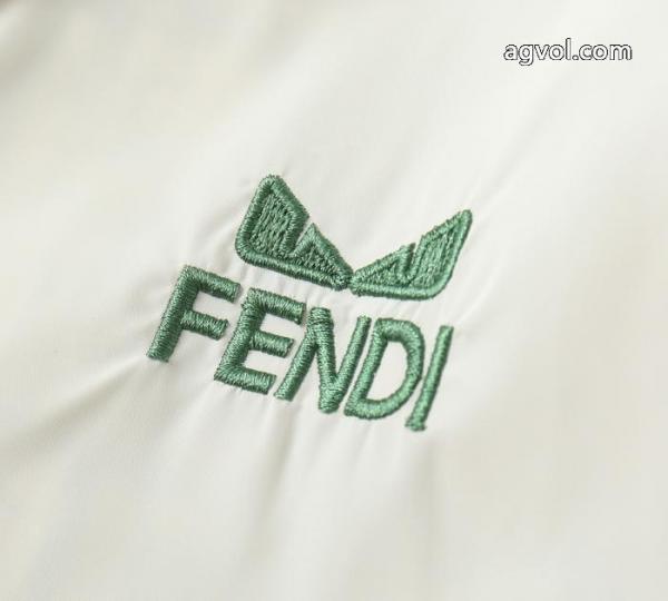 偽 ブランド コートトレンド感のある お得新品 ストリート系FENDI.. 6