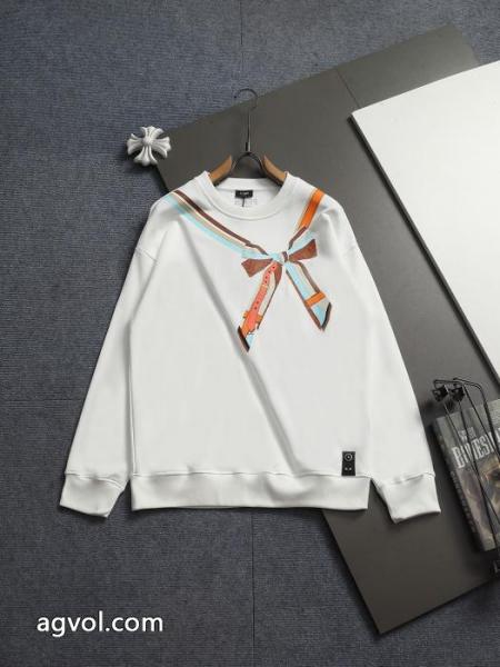 FENDIパーカー【激安】高級品通販 ファッション 人気 魅力的 2026ブランドコピー 3